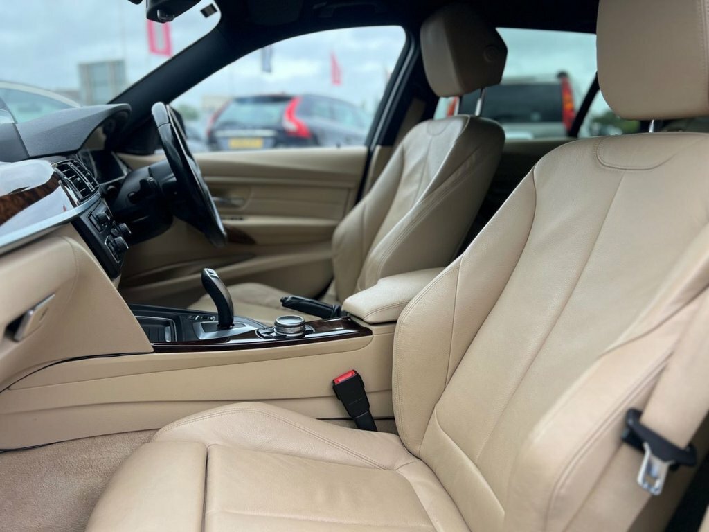 BMW 3 Series 2L M Sport AK63PCY Blue #5