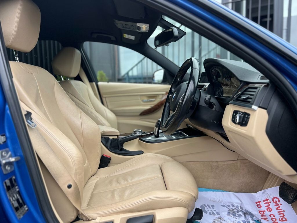 BMW 3 Series 2L M Sport AK63PCY Blue #4