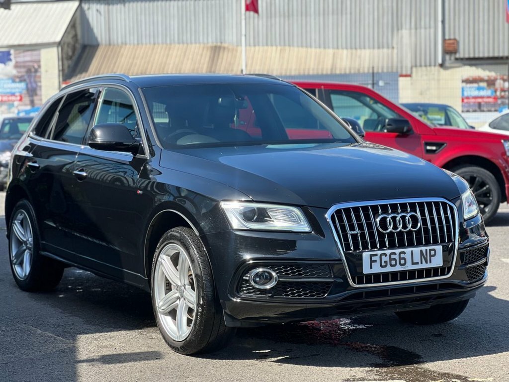 Audi Q5 2L S Line Plus FG66LNP Black #3
