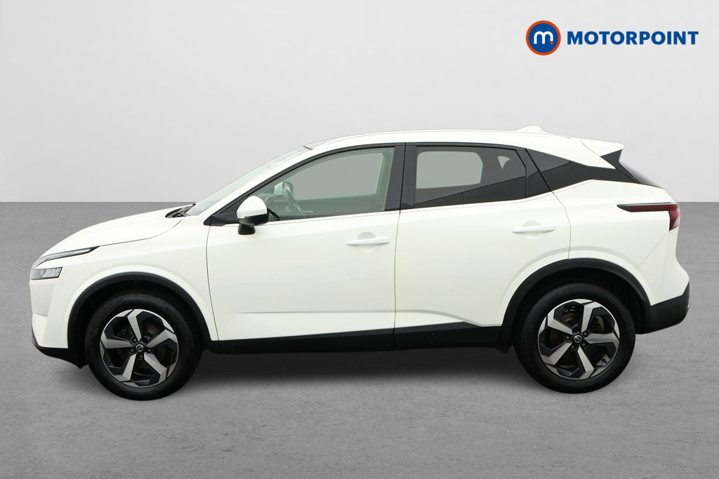 Nissan Qashqai 1.3 Dig-t Mh N-connecta DV71EPU White #4