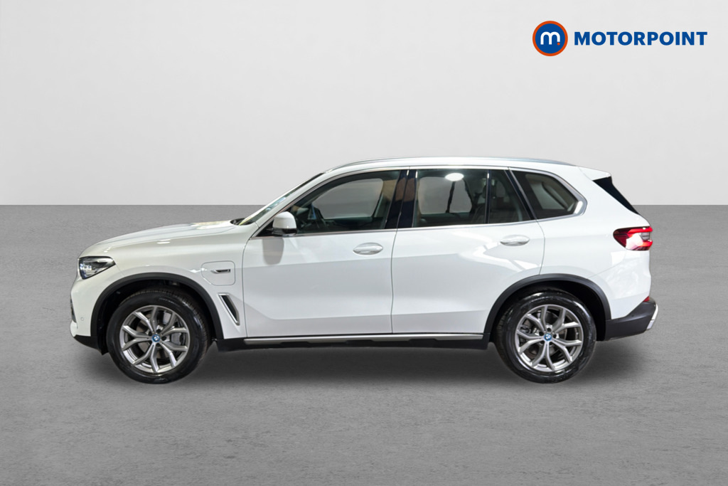 BMW X5 Xdrive45e Xline EF71TUJ White #3