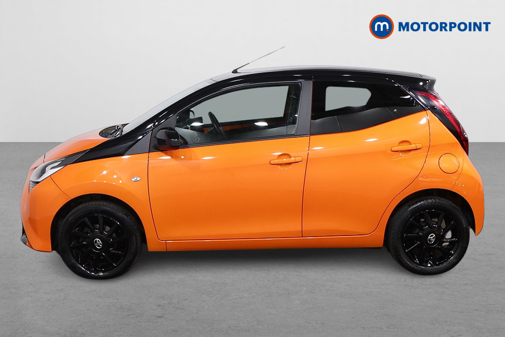 Toyota Aygo 1.0 Vvt-i X-cite 6 FD20RVU Orange #4