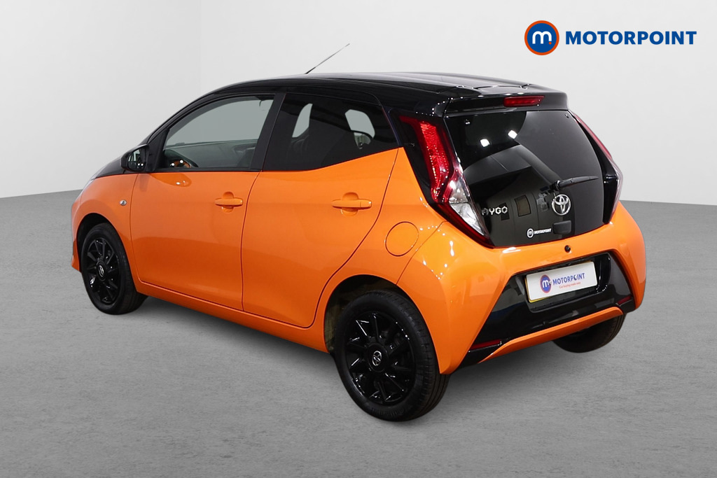 Toyota Aygo 1.0 Vvt-i X-cite 6 FD20RVU Orange #5