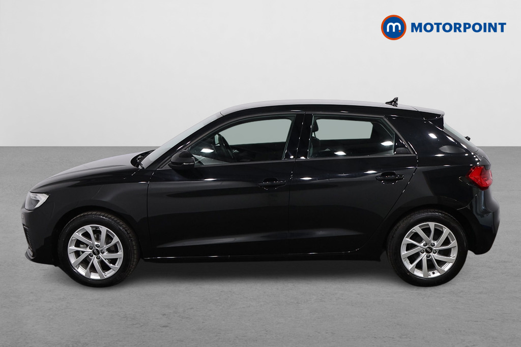 Audi A1 25 Tfsi Sport S Tronic Black #4