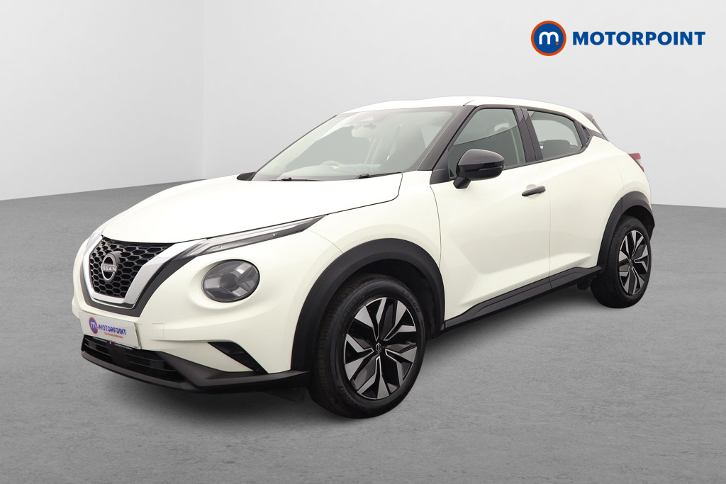 Nissan Juke 1.0 Dig-t Acenta Premium FV74HSA White #3
