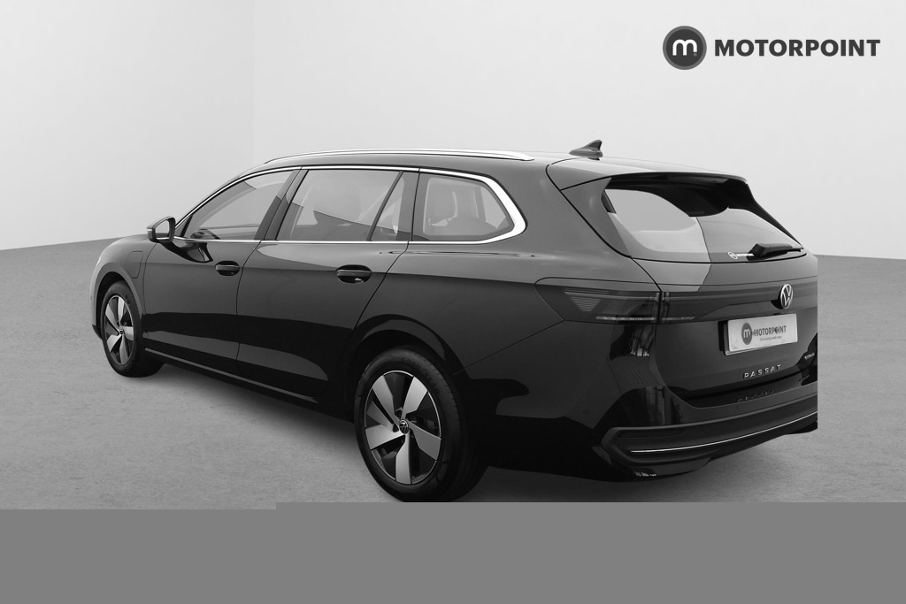 Volkswagen Passat 1.5 Tsi Ehybrid Life Dsg MK25CVR Black #5