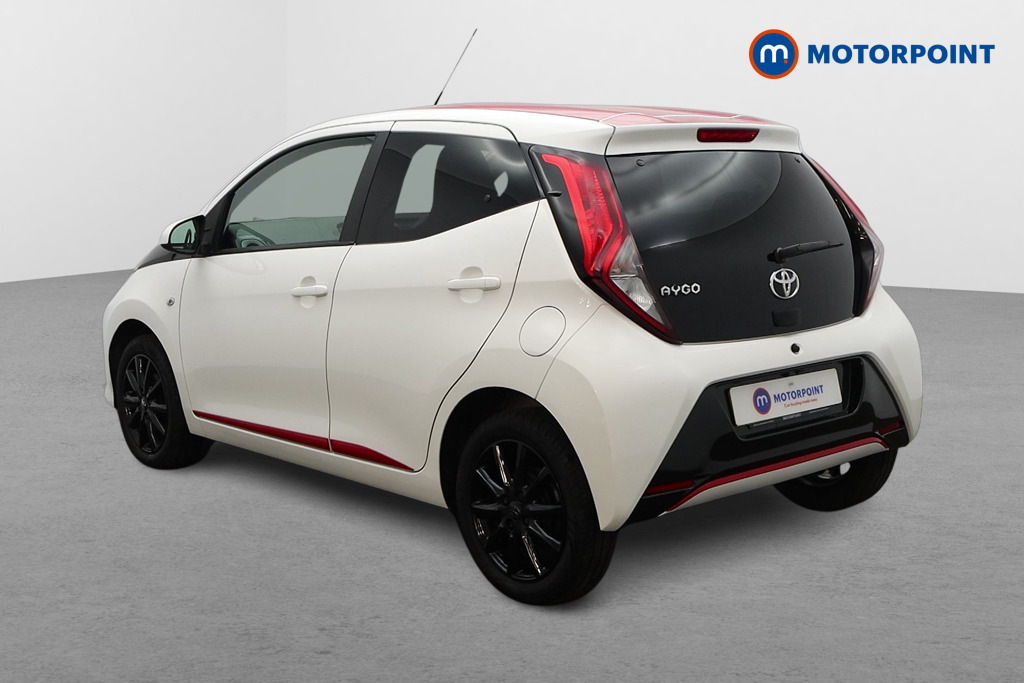 Toyota Aygo 1.0 Vvt-i X-press ST68HFH White #5