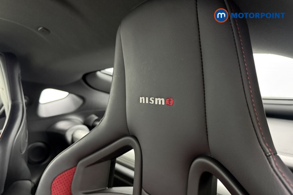 Nissan 370Z Nismo V6  #11