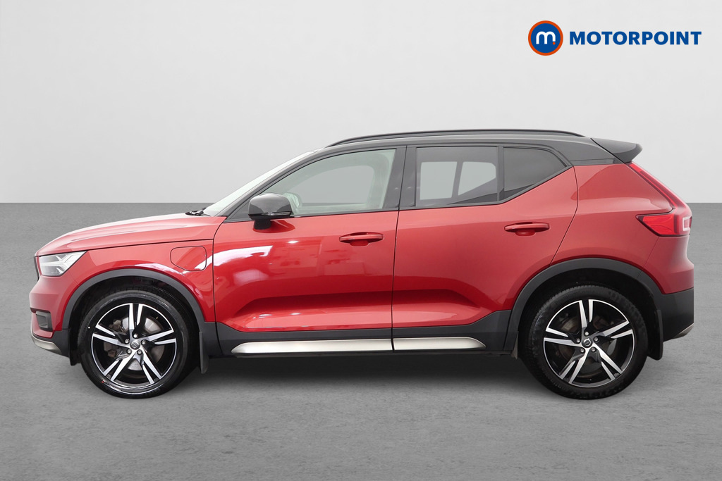 Volvo XC40 1.5 T4 Recharge Phev R Design CF21KLP Red #4