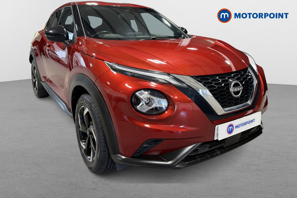 Nissan Juke 1.0 Dig-t 114 N-connecta Red