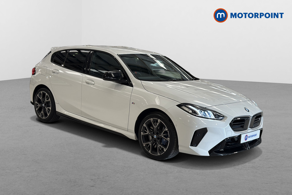 BMW 1 Series M135 Xdrive Step White