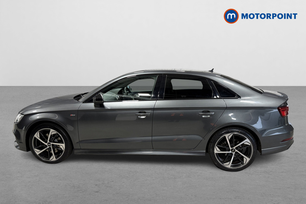 Audi A3 35 Tdi Black Edition S Tronic Grey #4