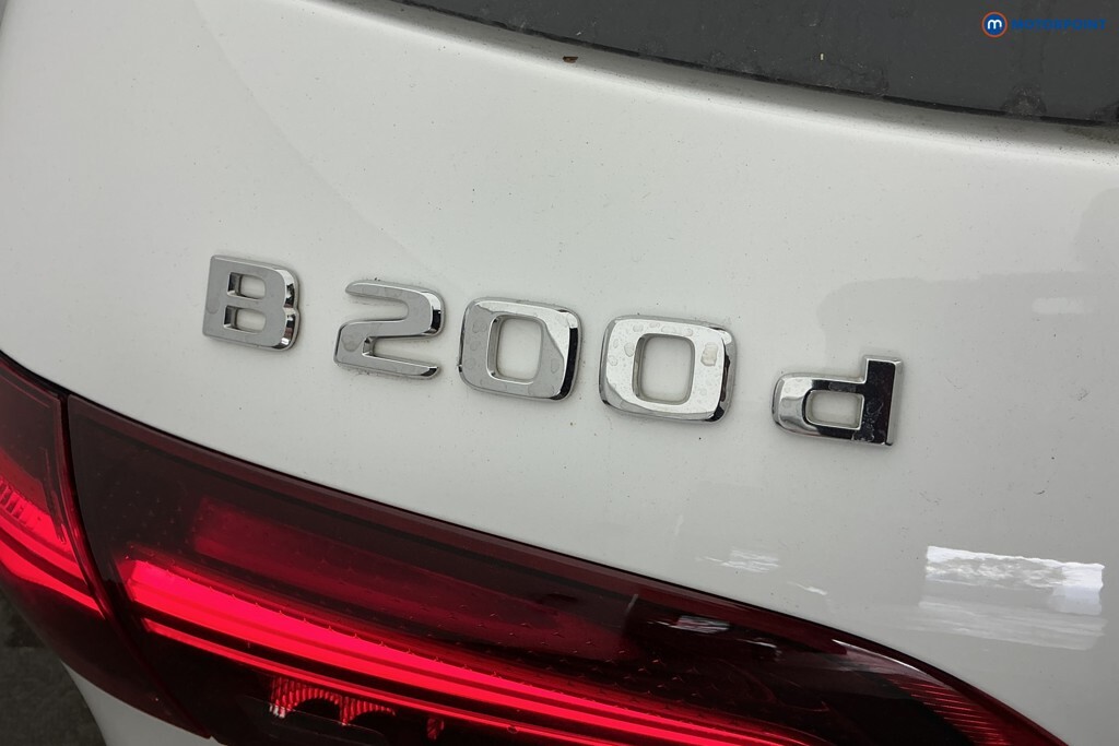 Mercedes-Benz B Class B200 Amg Line Executive Black #38