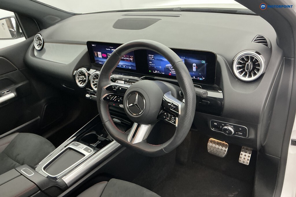 Mercedes-Benz B Class B200 Amg Line Executive Black #16