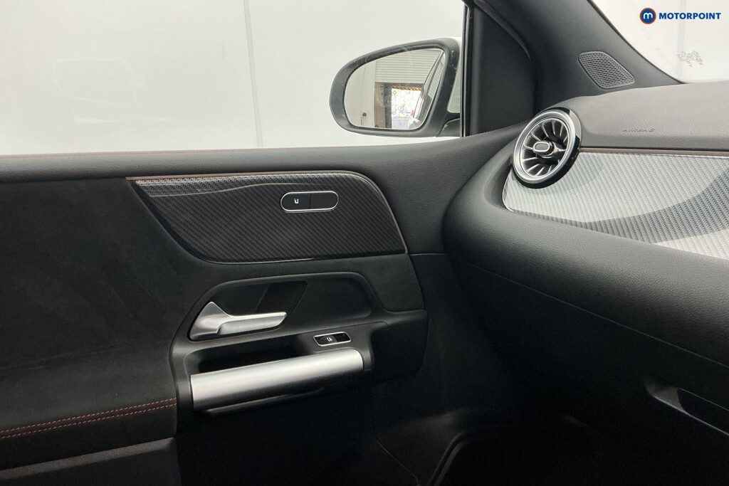 Mercedes-Benz B Class B200 Amg Line Executive Black #26