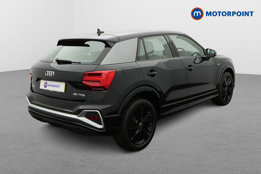 Audi Q2 35 Tfsi S Line S Tronic LV72PVD Black #6