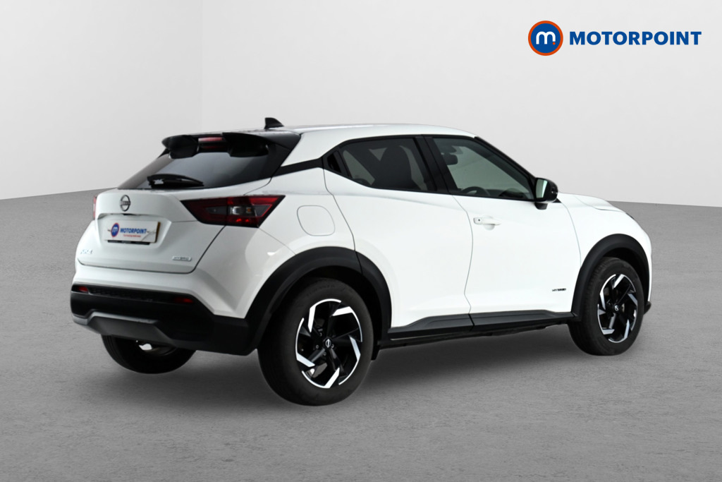 Nissan Juke 1.6 Hybrid N-connecta SE23VNK White #6