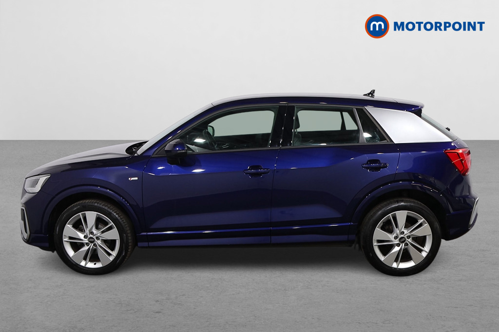 Audi Q2 35 Tfsi S Line S Tronic KP22OMF Blue #4