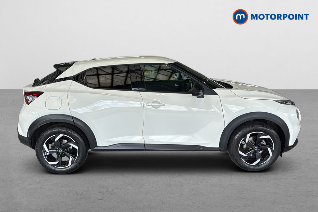 Nissan Juke 1.0 Dig-t 114 N-connecta KS23XWJ White #4