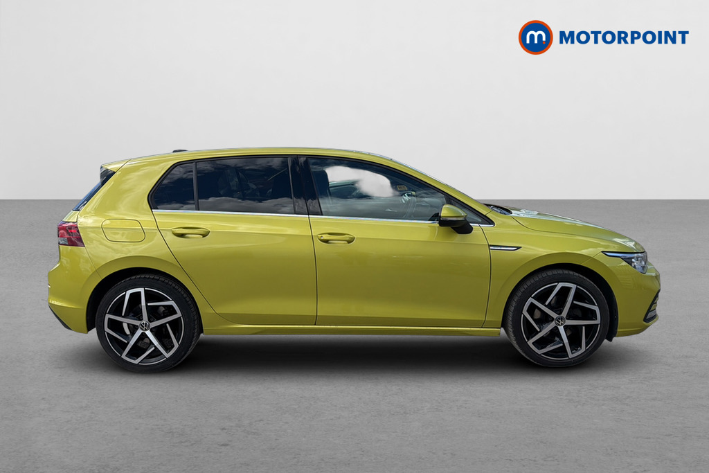 Volkswagen Golf 1.5 Etsi 150 Style Dsg MJ24FMC Yellow #4