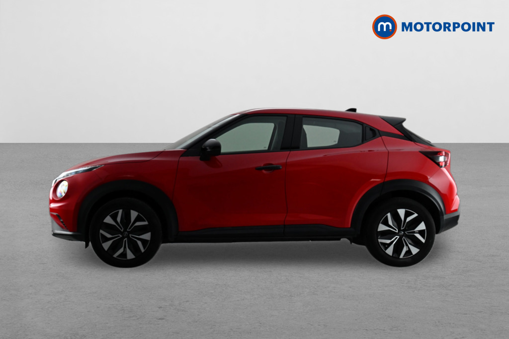 Nissan Juke 1.0 Dig-t Acenta Premium Dct FV25GGK Red #4