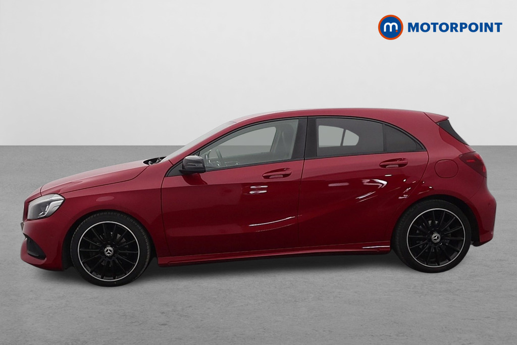 Mercedes-Benz A Class A200 Amg Line Premium FL18NUA Red #4