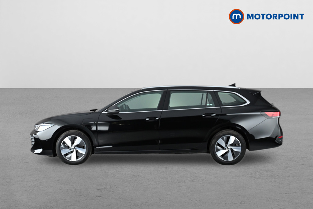 Volkswagen Passat 1.5 Tsi Ehybrid Life Dsg PE25XOC Black #4