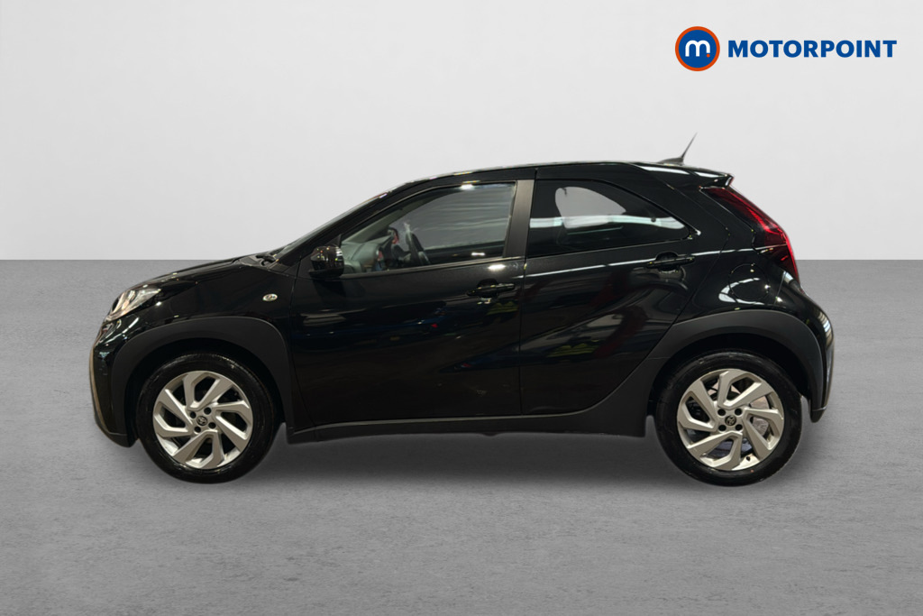 Toyota Aygo X 1.0 Vvt-i Pure FL23MXC Black #4