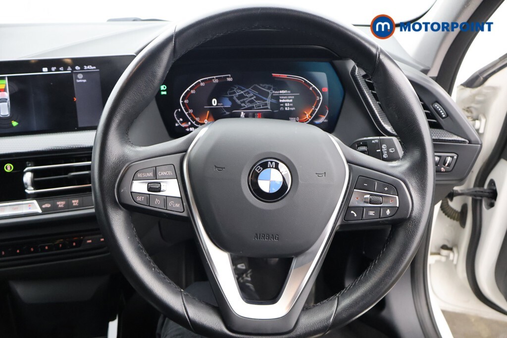 BMW 1 Series 118I 136 Sport Live Cockpit Professional White