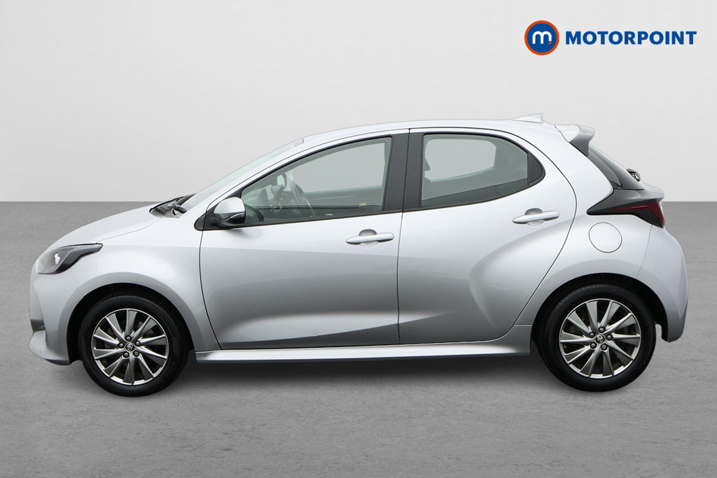 Toyota Yaris 1.5 Hybrid Icon Cvt BF72RLZ Silver #4