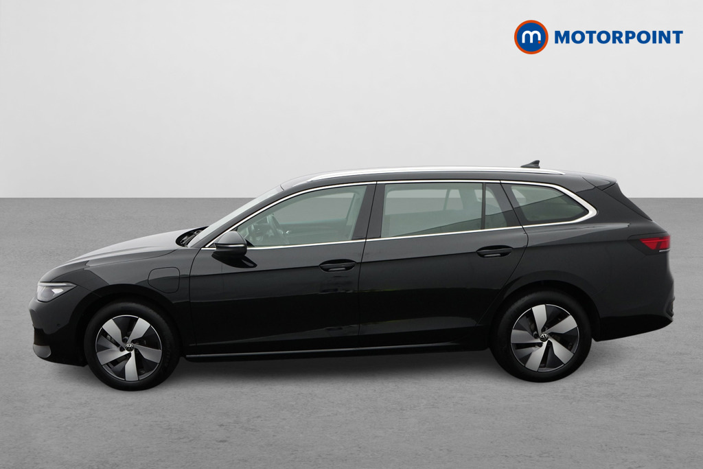 Volkswagen Passat 1.5 Tsi Ehybrid Life Dsg MK25CVU Black #4