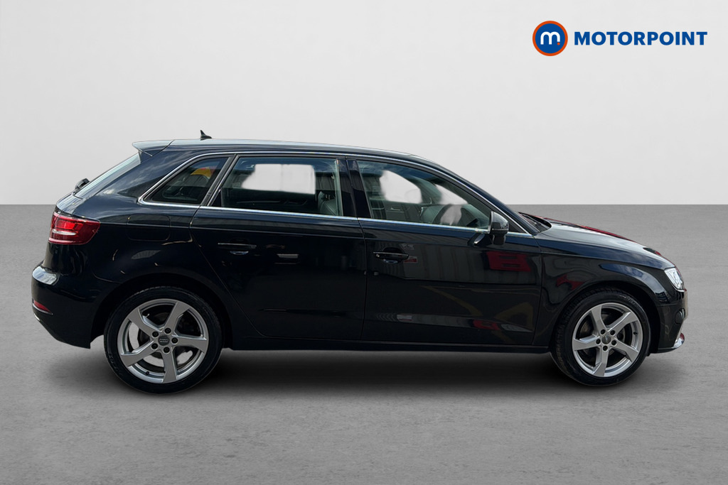 Audi A3 35 Tfsi Sport Black #4