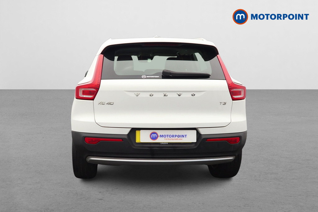 Volvo XC40 1.5 T3 163 Momentum WF70VYR White #6