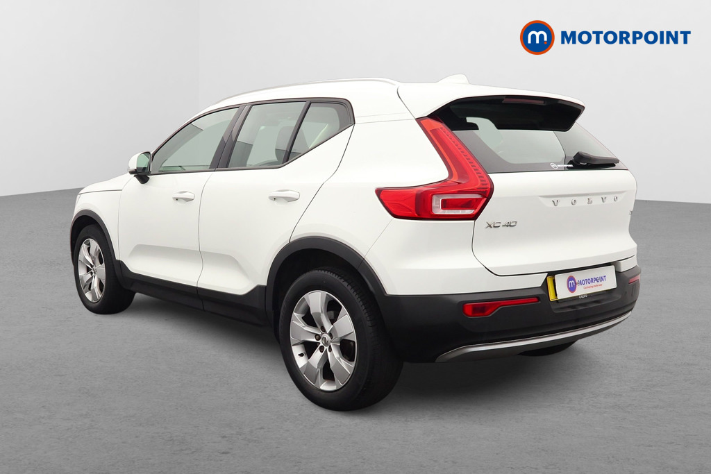 Volvo XC40 1.5 T3 163 Momentum WF70VYR White #5