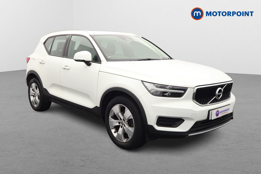 Volvo XC40 1.5 T3 163 Momentum White