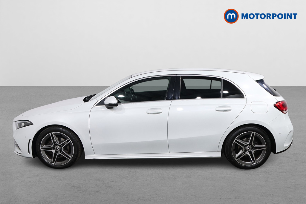 Mercedes-Benz A Class A180 Amg Line Executive EY21FVK White #4