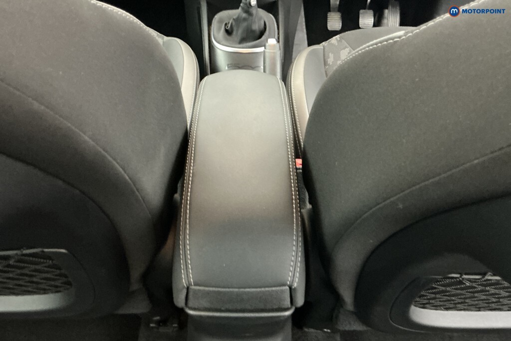 Fiat 500L Manual Black #19
