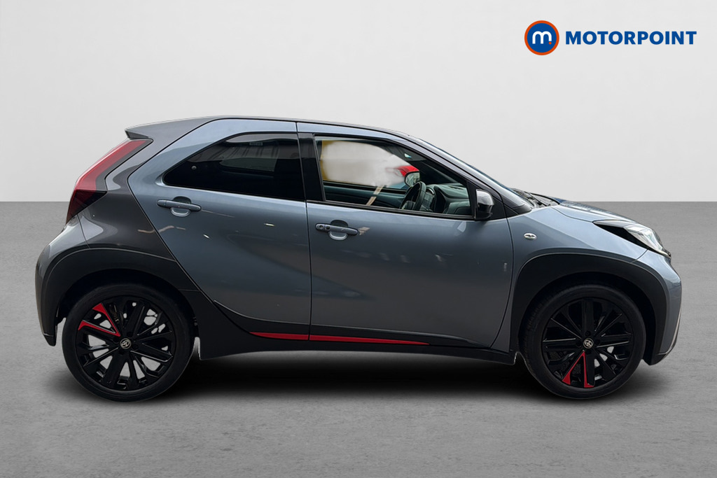 Toyota Aygo X 1.0 Vvt-i Undercover AJ23UTG Grey #4