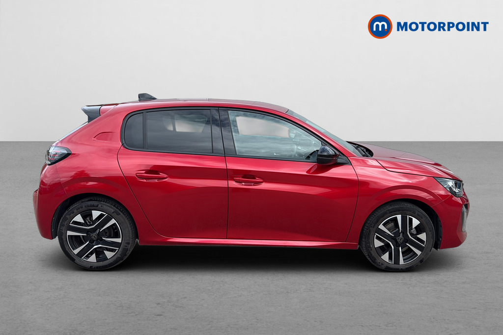 Peugeot 208 1.2 Hybrid 100 Allure E-dsc6 FT73RZP Red #4