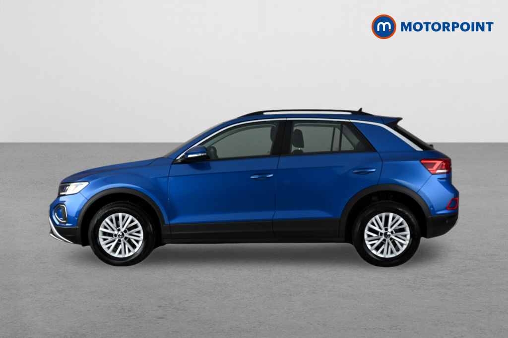 Volkswagen T-Roc 1.5 Tsi Life CE23FWF Blue #4