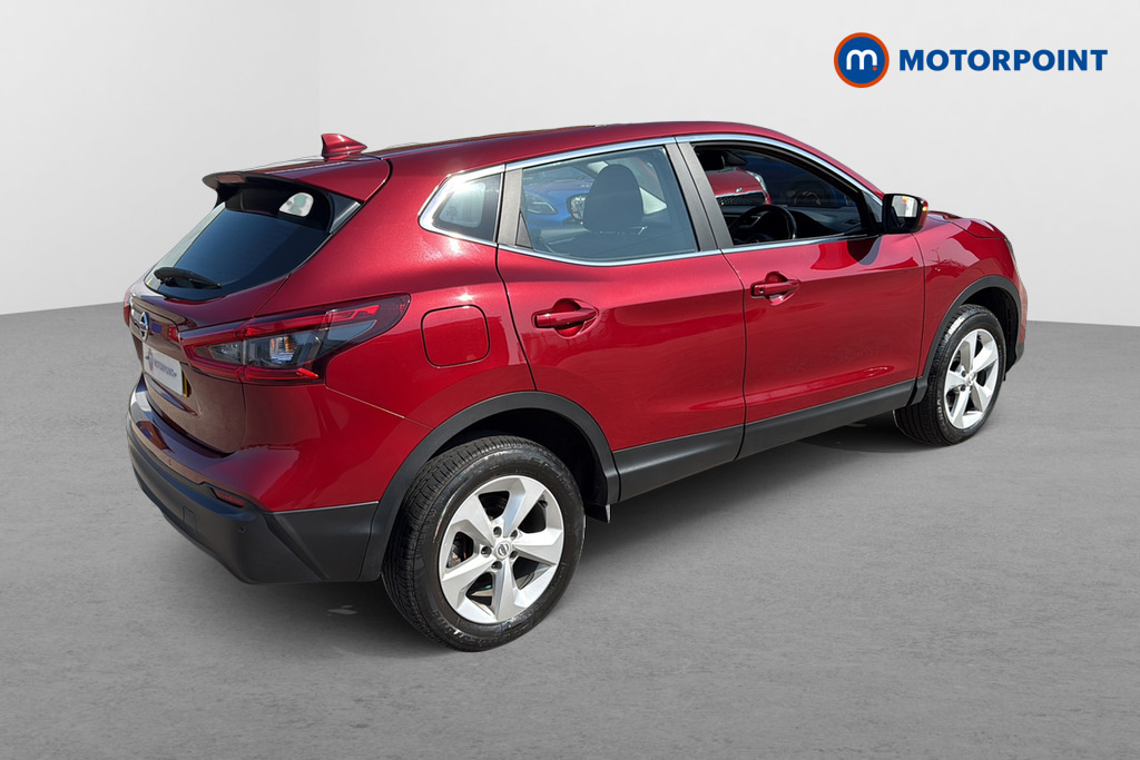 Nissan Qashqai 1.3 Dig-t Acenta Premium FX19XLA Red #5