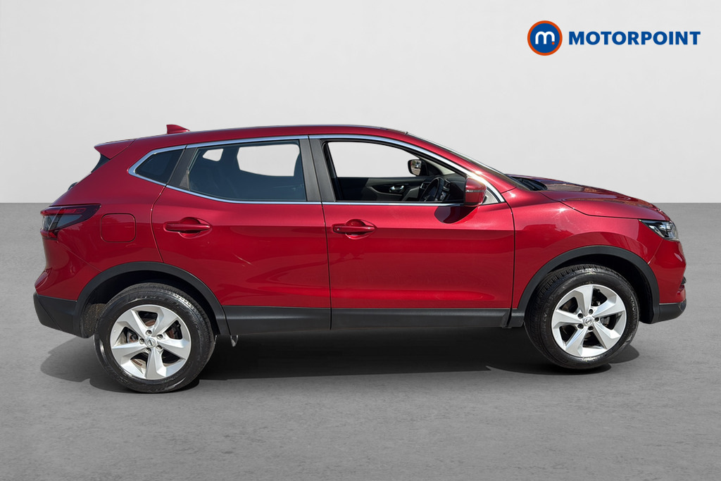 Nissan Qashqai 1.3 Dig-t Acenta Premium FX19XLA Red #4