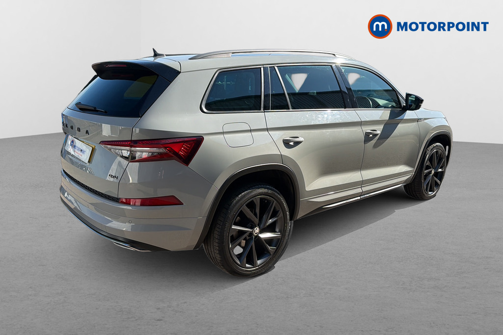 Skoda Kodiaq 2.0 Tdi Sport Line 4X4 Dsg 7 Seat KY22ZXV Grey #5