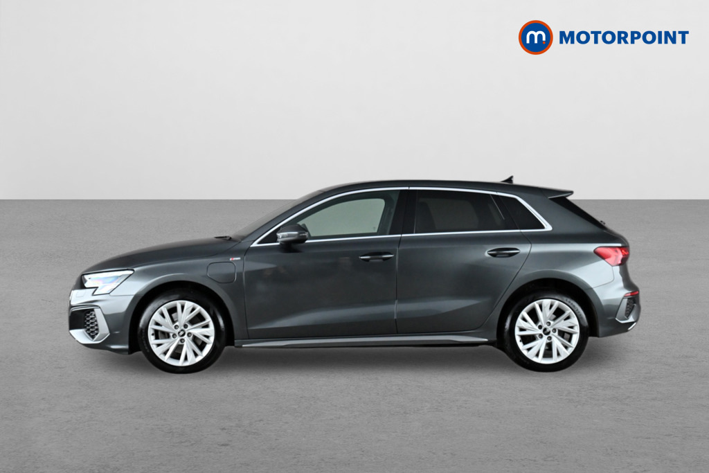 Audi A3 40 Tfsi E S Line S Tronic VU23DWK Grey #4