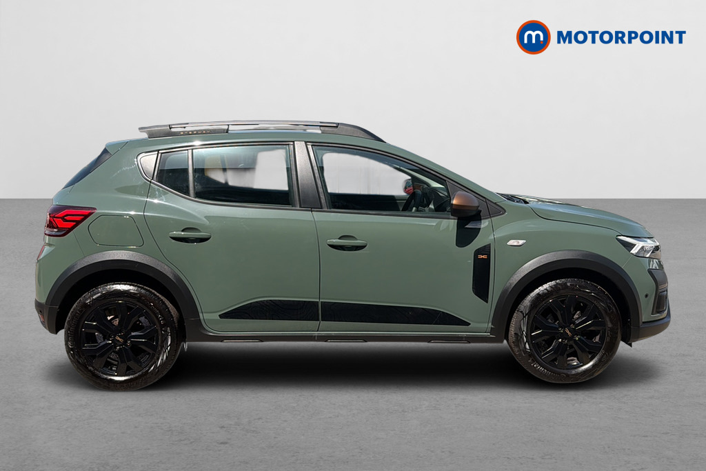 Dacia Sandero Stepway 1.0 Tce 110 Extreme GJ74KNK Green #4