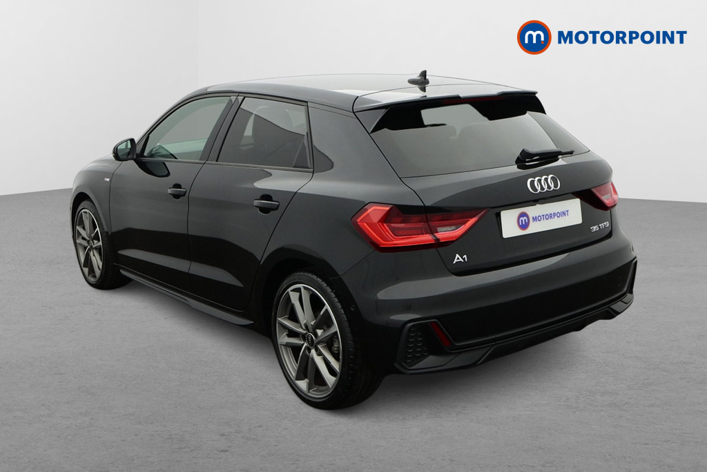 Audi A1 35 Tfsi Vorsprung S Tronic KT71FHK Black #5