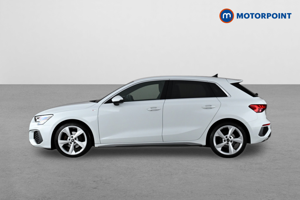 Audi A3 30 Tfsi S Line S Tronic LX23UDJ White #4