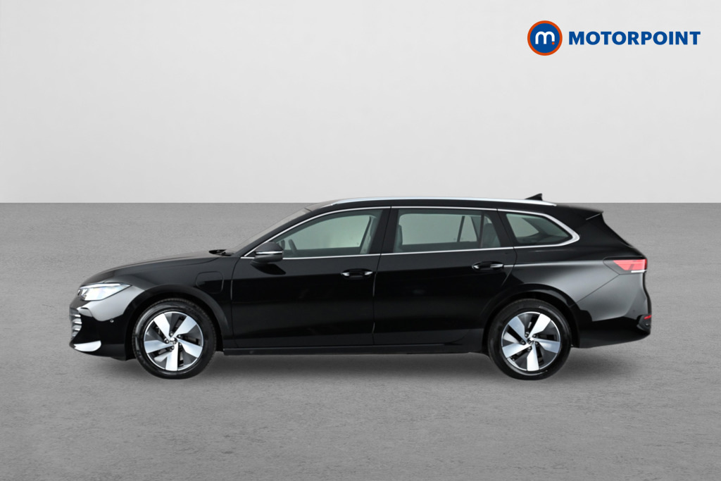 Volkswagen Passat 1.5 Tsi Ehybrid Life Dsg MK25CVE Black #4