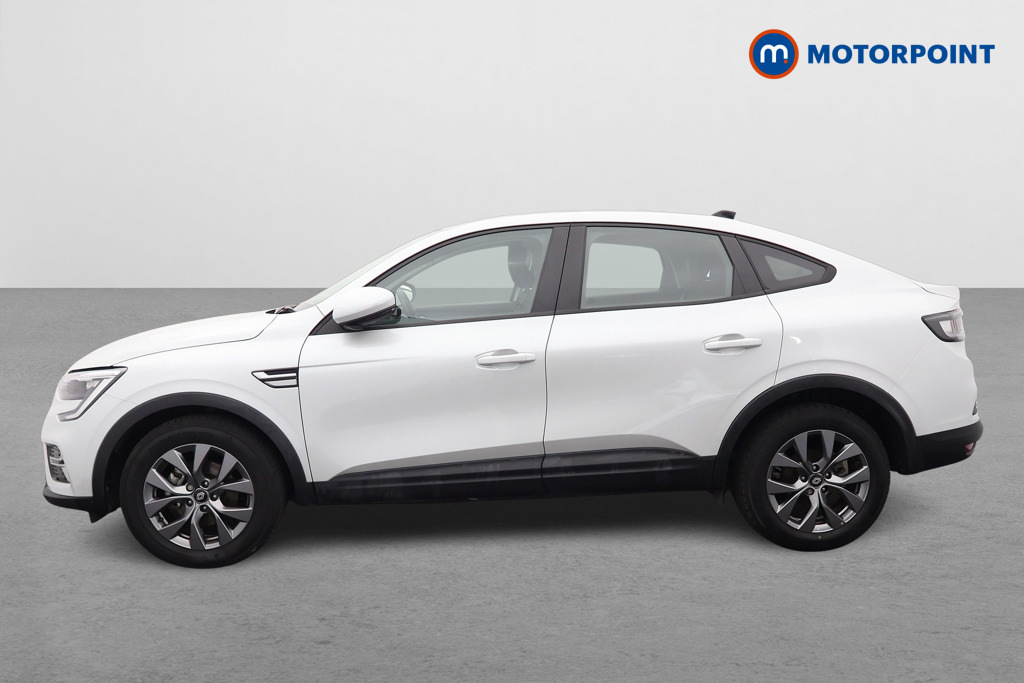Renault Arkana 1.6 E-tech Fhev 145 Evolution White #4