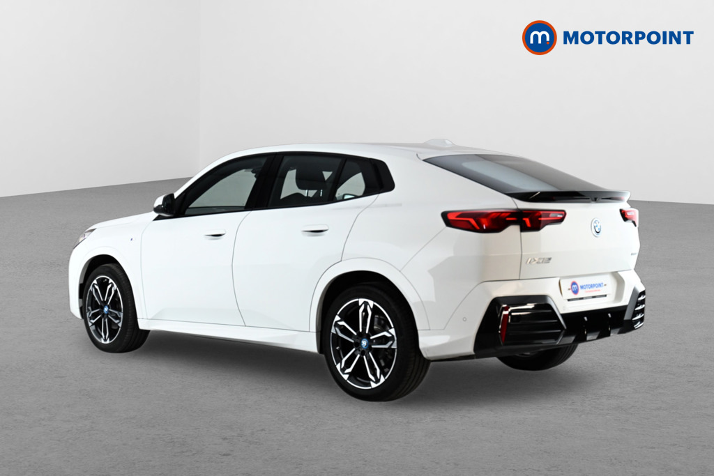 BMW iX2 150Kw Edrive20 M Sport 65Kwh White #5